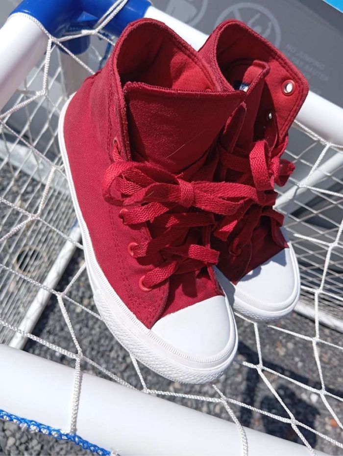 Converse - photo numéro 2