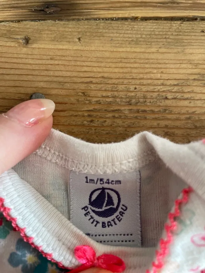 Lot pyjama et body petit bateau 1 mois - photo numéro 3