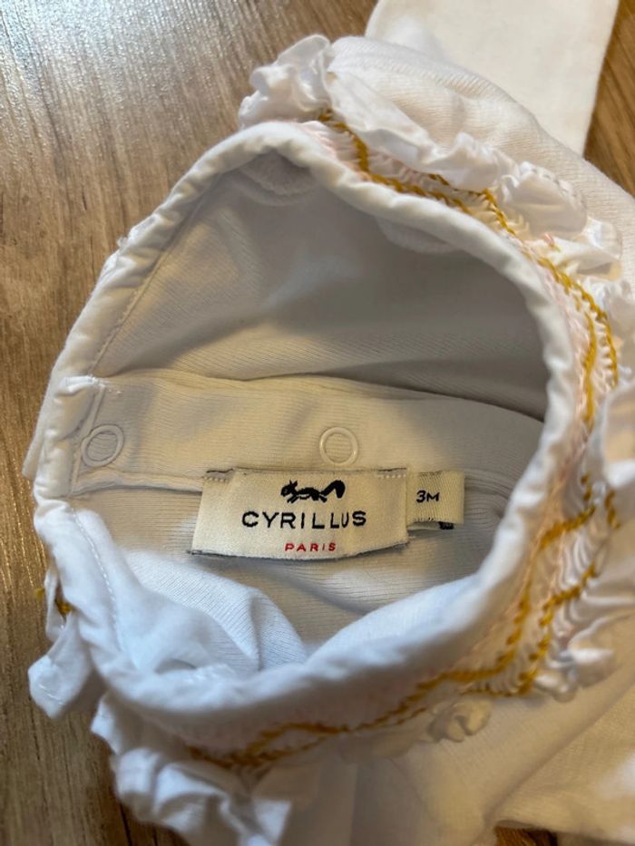 Lot 3 bodies blancs manches longues Petit Bateau/Cyrillus 3 mois - photo numéro 9