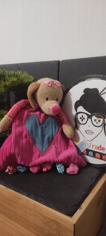 Doudou plat chien Lief ! rose bleu coeur jean marron noeud