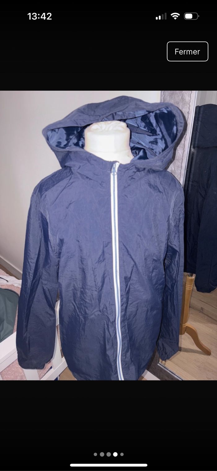 Belle petite veste imperméable