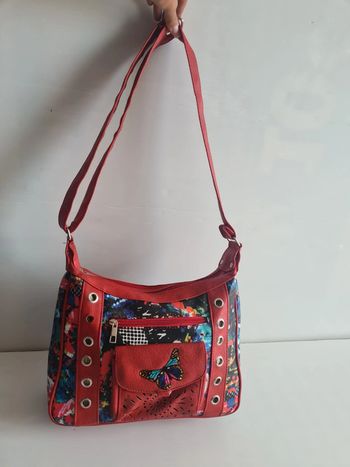 Sac à main/bandoulière décor floral et papillon