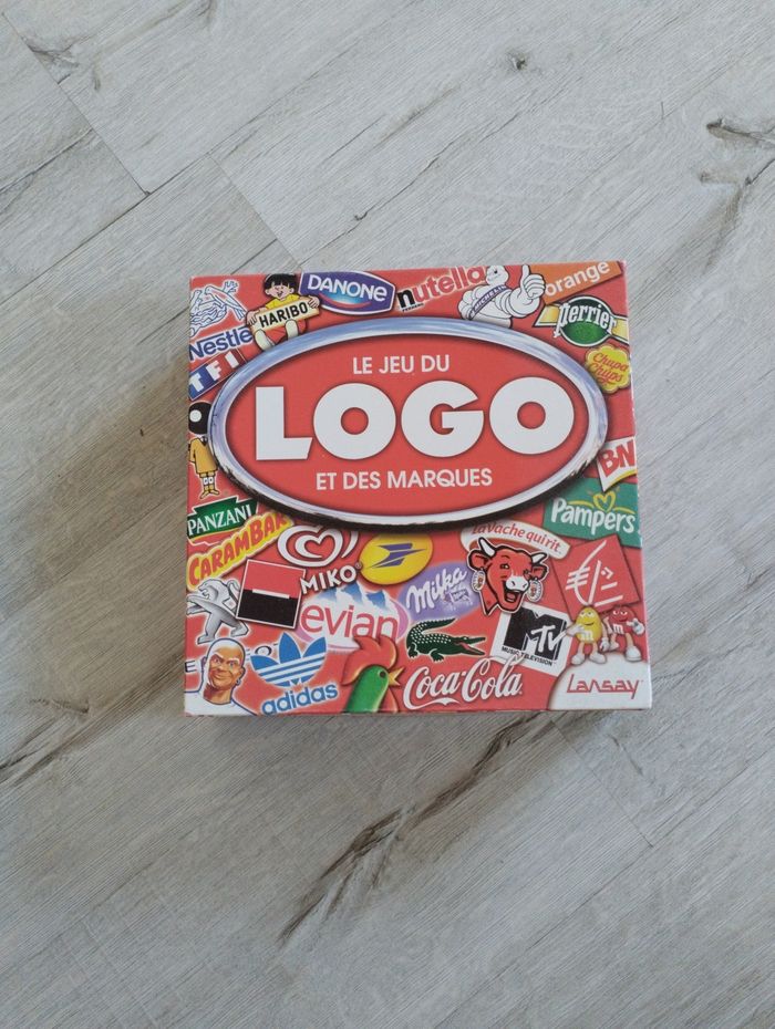 Jeu du logo et des marques