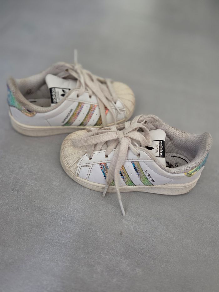 Basket Adidas T23 1/2