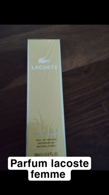 Parfum femme Lacoste