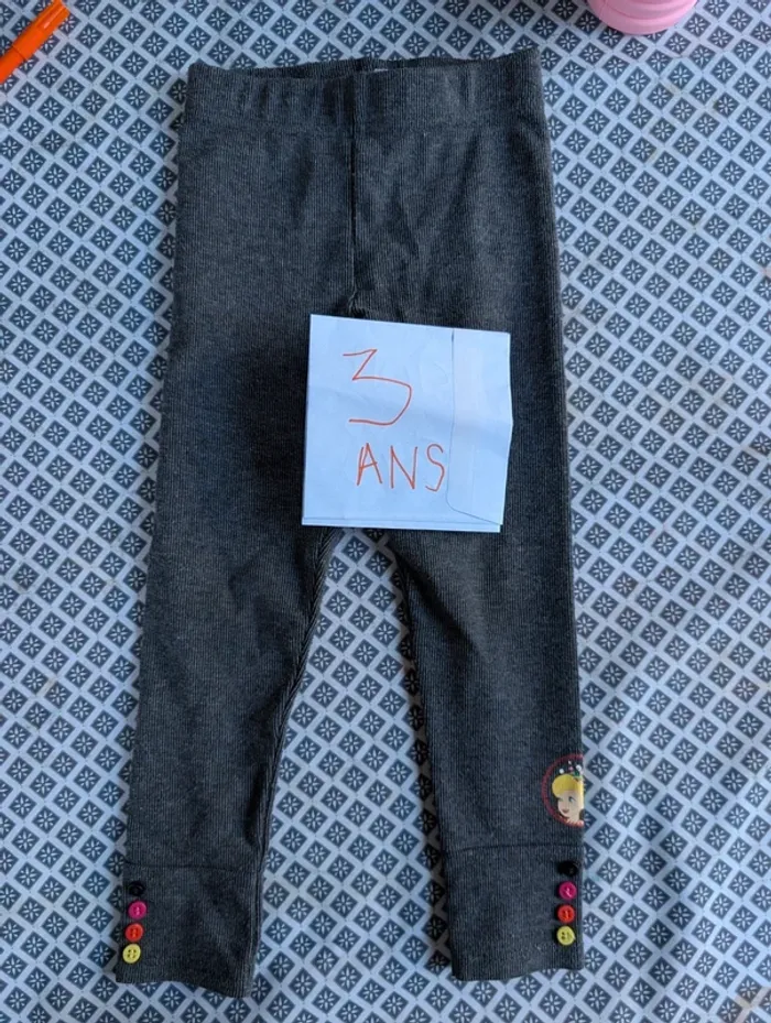 Legging Disney bébé fille 3 ans