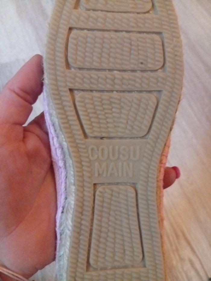 Espadrilles neuve - photo numéro 5