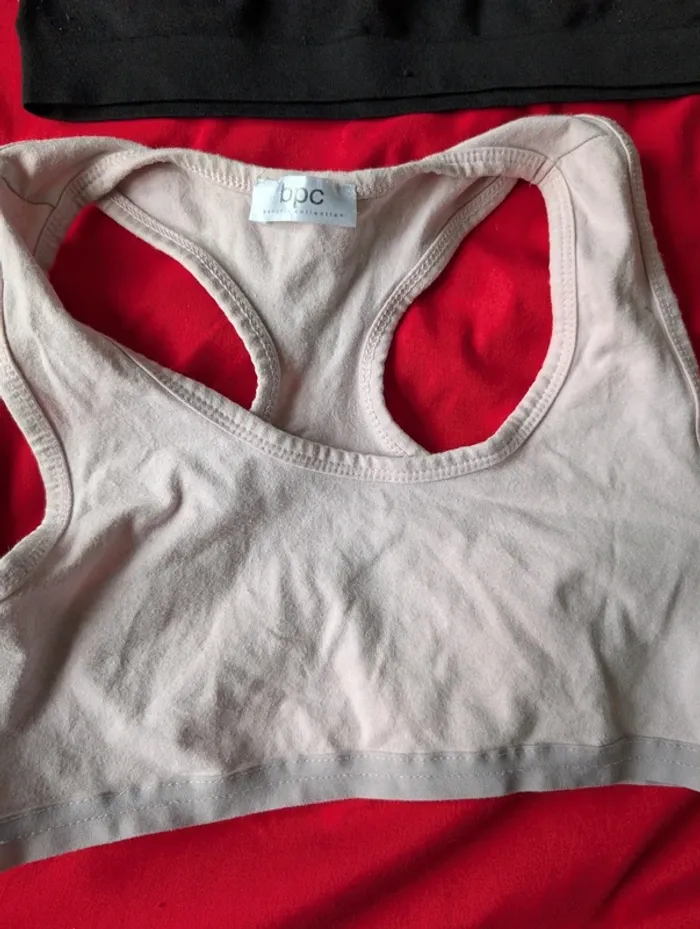 Lot brassières - photo numéro 2