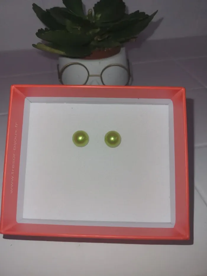 Boucles d'oreilles Perle verte