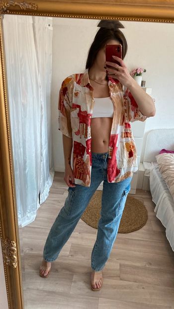 Chemise colorés fleur et formes