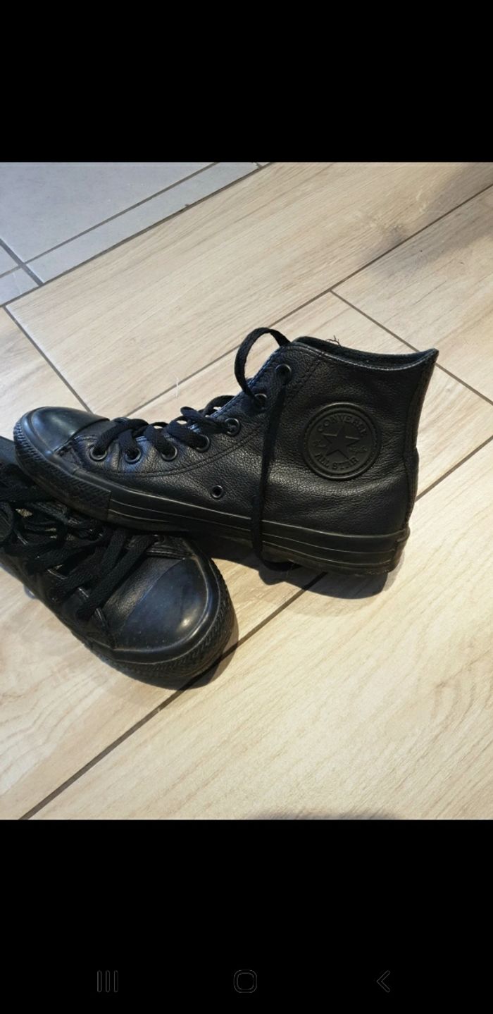 Converses all star cuir noir 39 - photo numéro 2