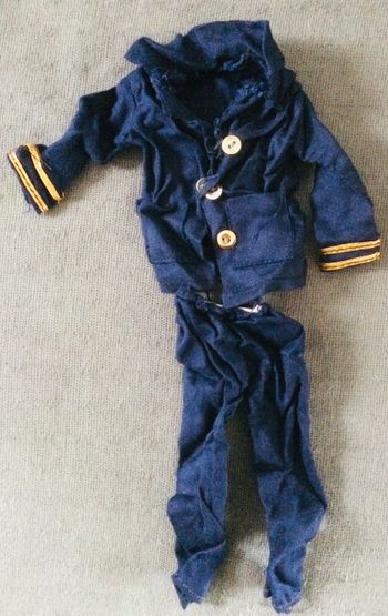 Tenue capitaine pour Ken