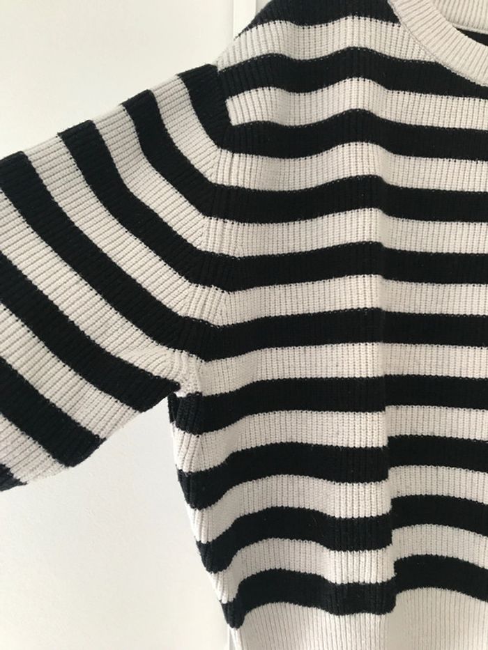 Sweat-shirt Rayé Zara Femme Noir Et Blanc – Taille 12, Manches Longues, Très Bon état
