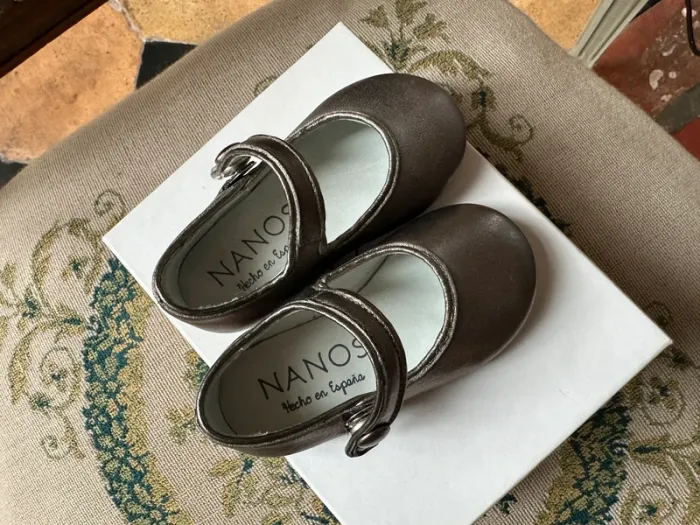 NEUF Babies chaussures ballerines bébé fille cuir Nanos Espagne argenté foncé 19 classique - photo numéro 4