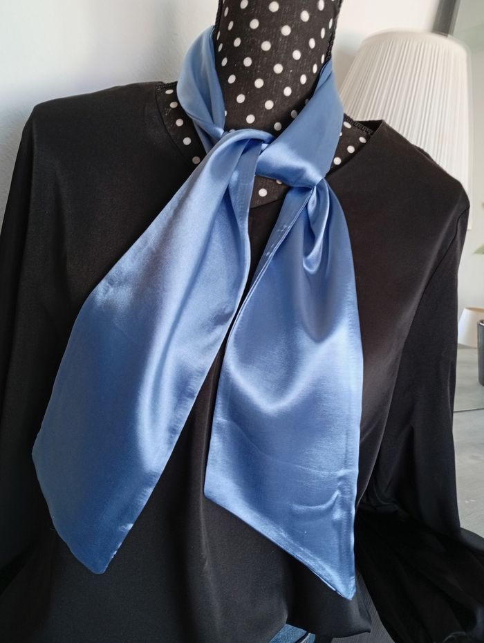 Foulard/Ceinture ruban en satin