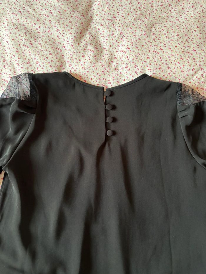 Haut dentelle noir Claudie Pierlot - photo numéro 3