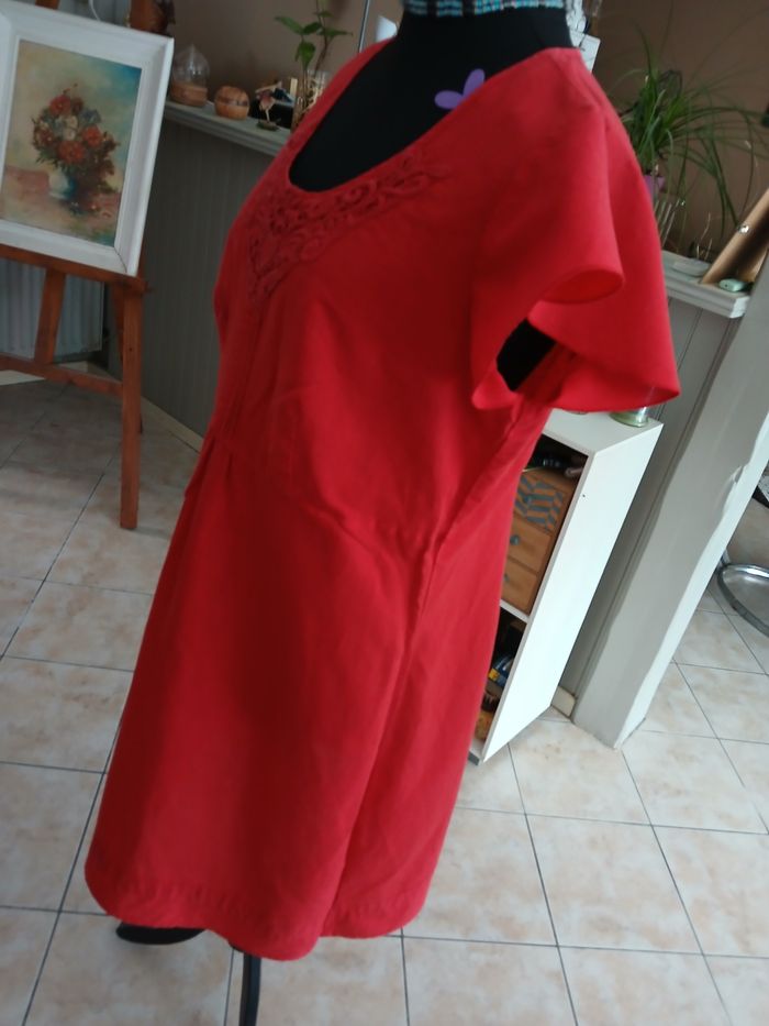 Robe 55%lin T48. - photo numéro 5