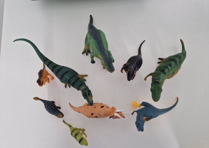 Lot dinosaures - photo numéro 2