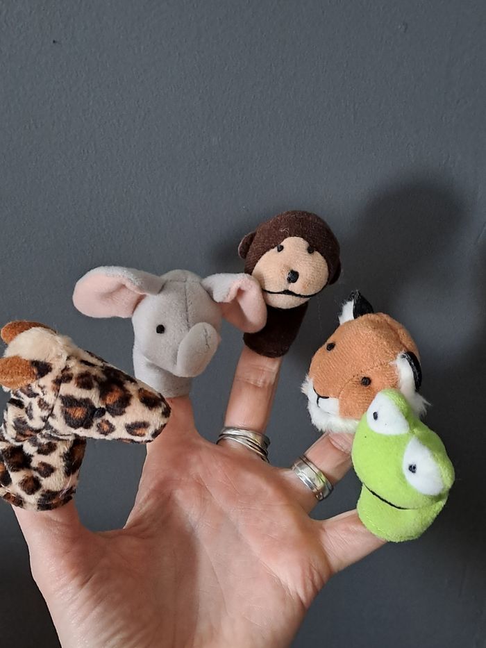 5 peluches a doigts - photo numéro 2