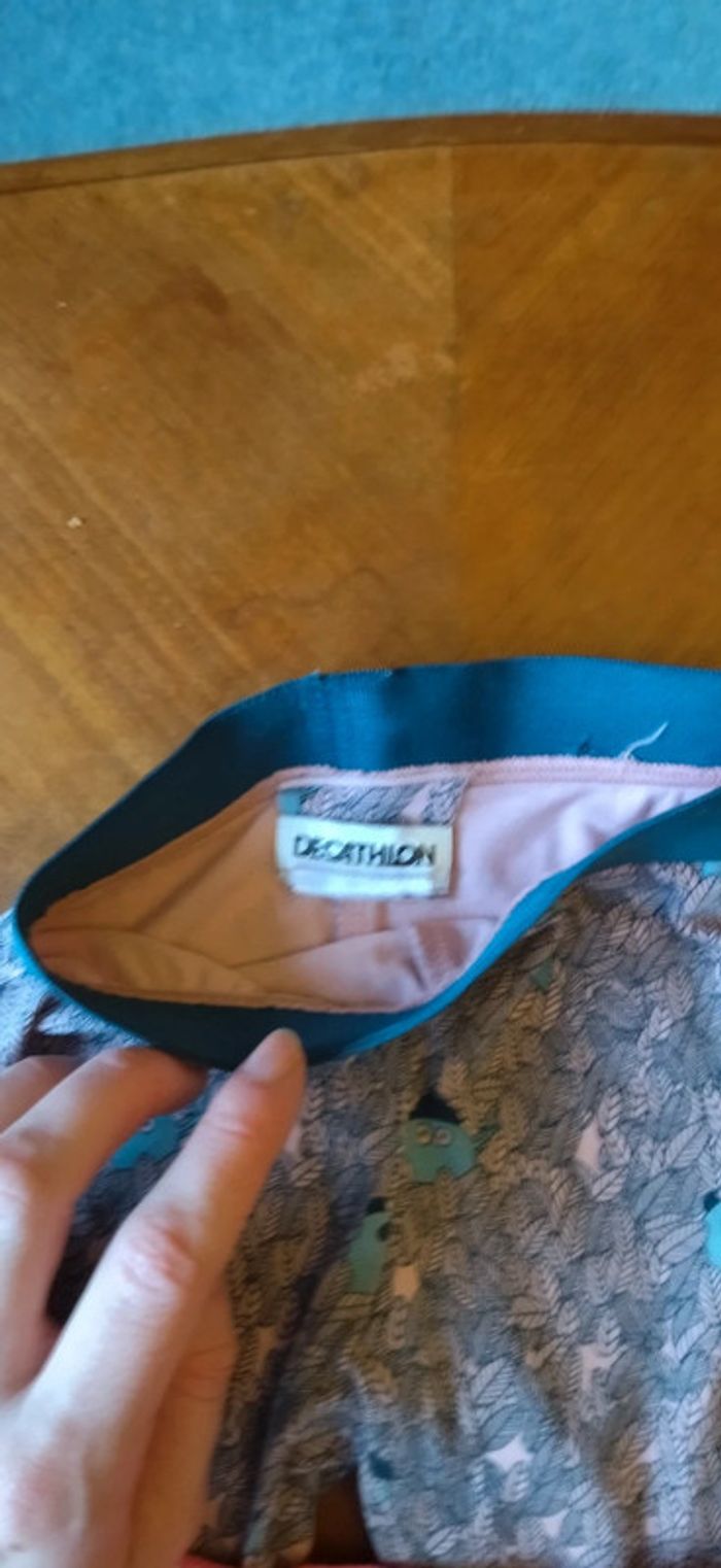 4 pantalons fille taille 18 mois - photo numéro 3