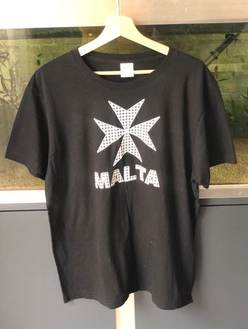 T shirt noir malte neuf