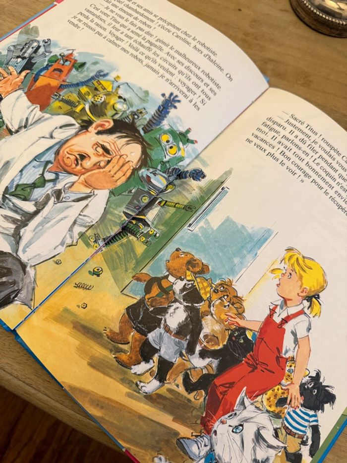 Bords colorés damiers - livre bd album Pierre Probst Caroline et les vacances de Titus - photo numéro 4