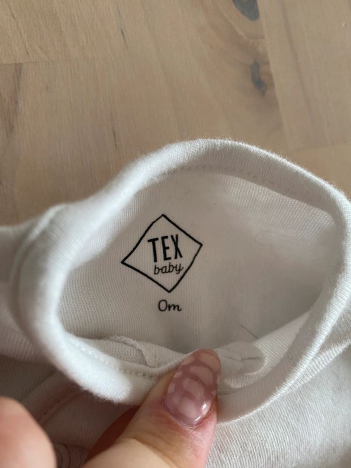 Lot 3 pyjamas - taille 0 mois - photo numéro 5
