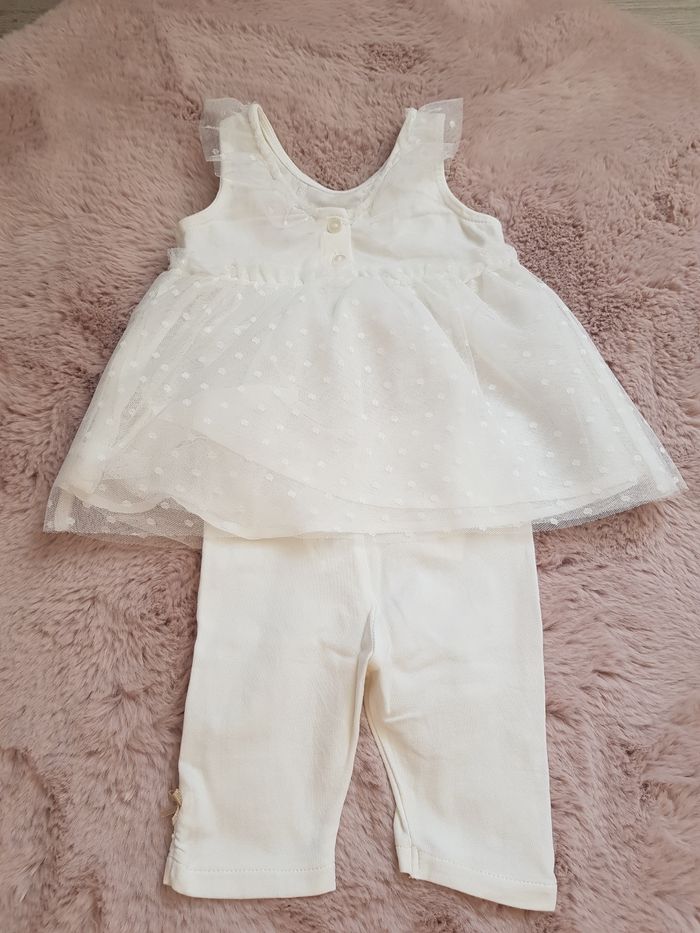 Robe et legging 6 mois - photo numéro 4