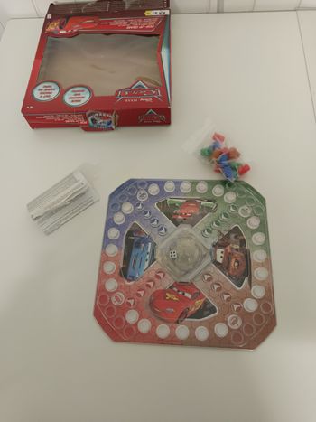 Jeu des petits chevaux Cars