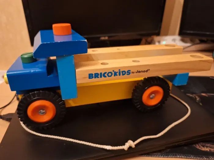 voiture etabli en bois