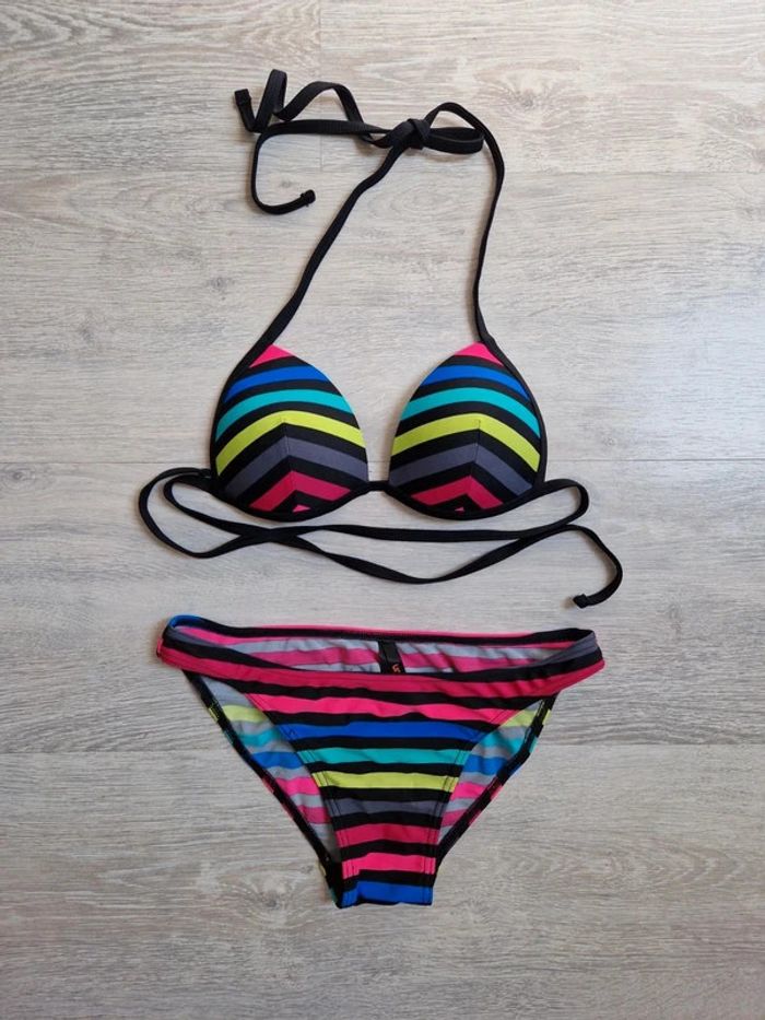 Maillot de bain bikini 2 pièces Undiz XS neuf haut rembourré rayé