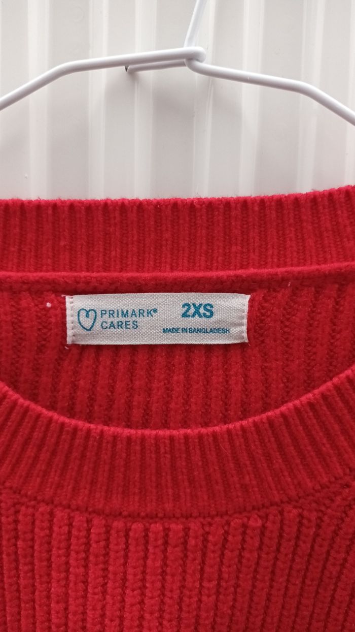 Pull rouge - photo numéro 3