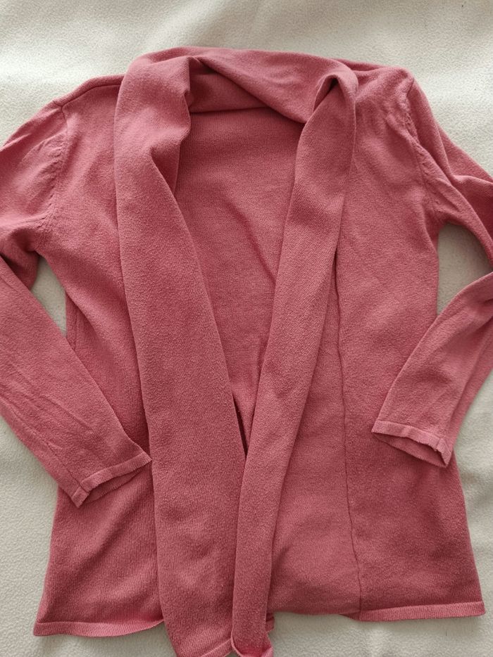 🌸 Gilets - Taille 6/8 ans 🌸 - photo numéro 3