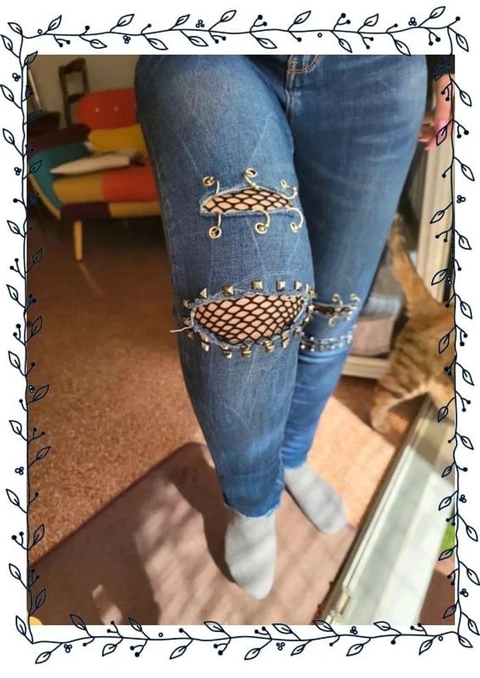 Jean taille basse troué - photo numéro 2