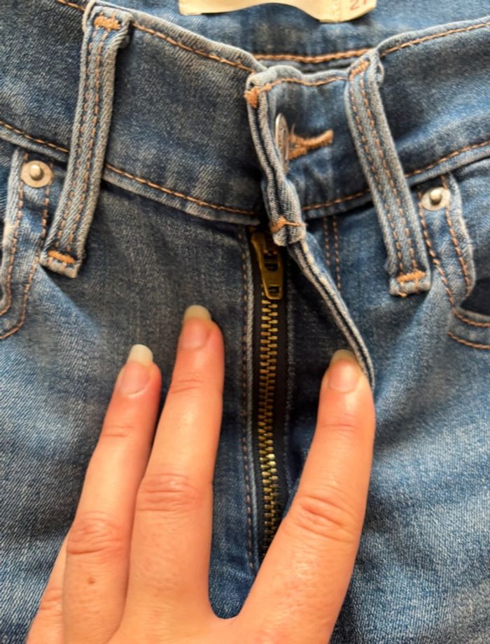 Jean Levi’s slimming skinny slim fit bleu destroy mi taille haute taille M/38 L30 - photo numéro 7