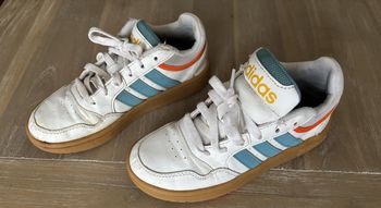 BASKETS A LACETS ADIDAS