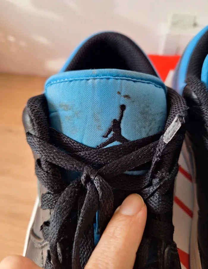 Baskets Nike Air low 1 noires et bleues 40 - photo numéro 8