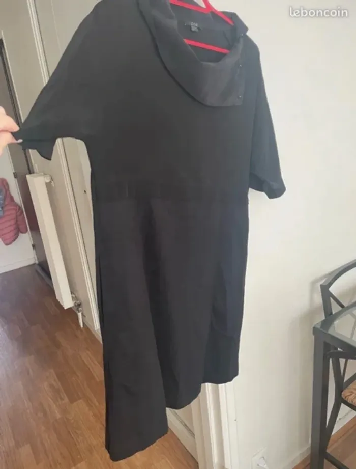 Robe en soie COS - photo numéro 3