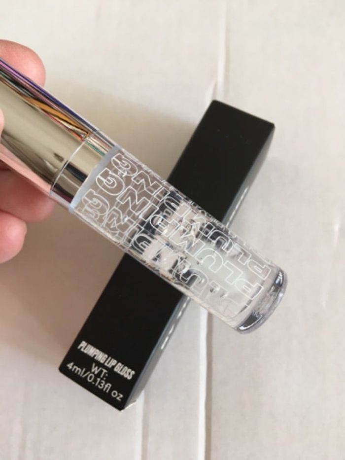 Plumping Lip Gloss Beautybay NEUF dans son emballage