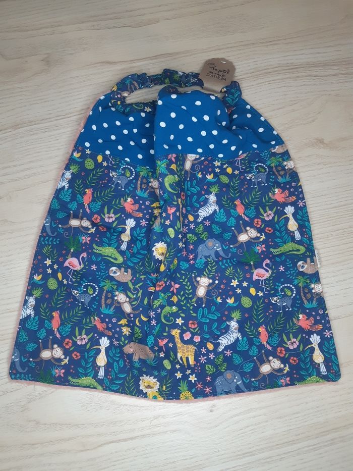 Serviette de cantine