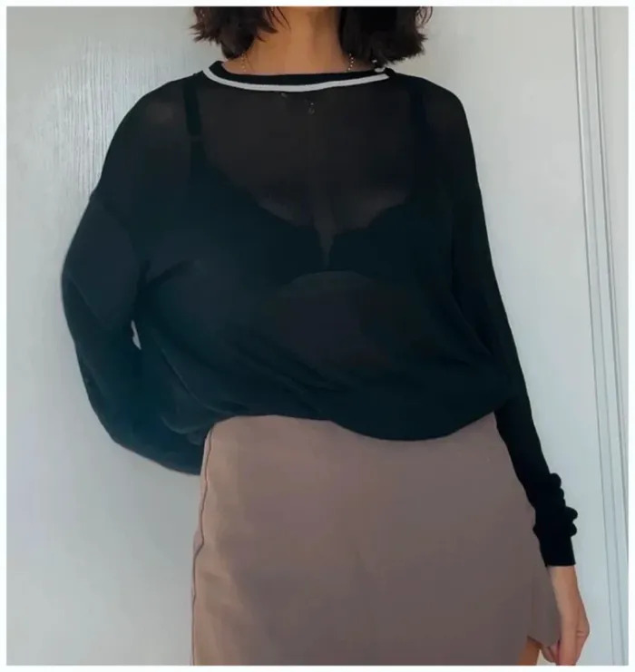 Haut Versace noir en maille fine  XL bon état - photo numéro 4