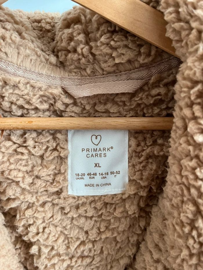 Veste d’intérieure fourrure marron primark XL neuve - photo numéro 3