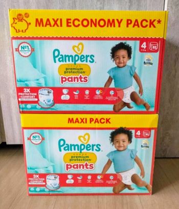 Lot couches Pampers premium pants taille 4