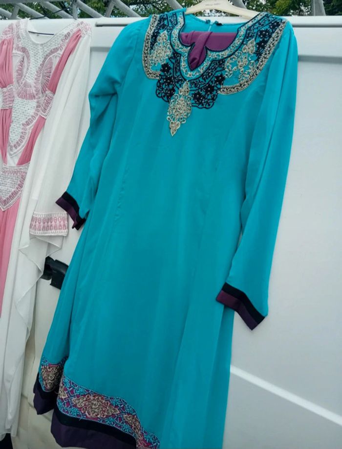 Ensemble sari