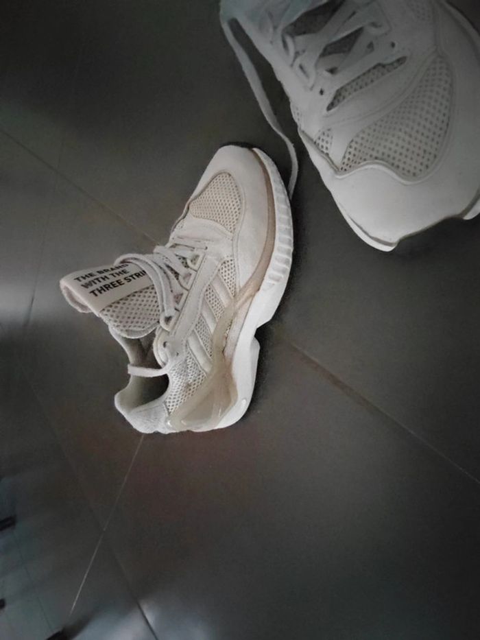 Baskets Adidas - photo numéro 2