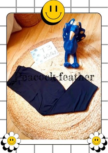 Legging 3/4 noir neuf T3