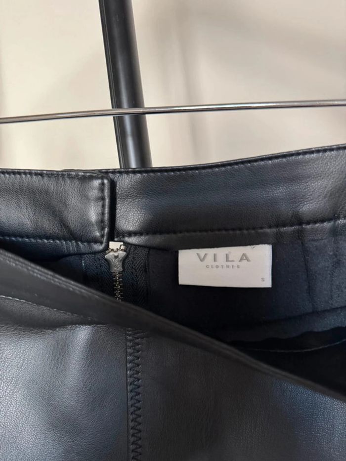 Jupe crayon en similicuir S Vila - photo numéro 3