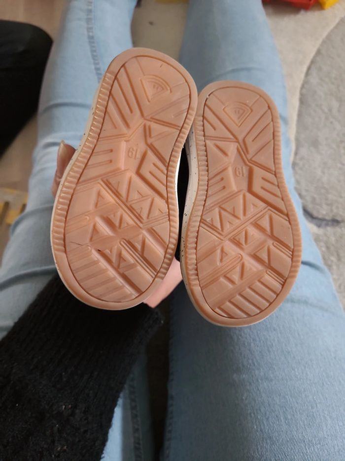 Baskets montantes 19 - photo numéro 3