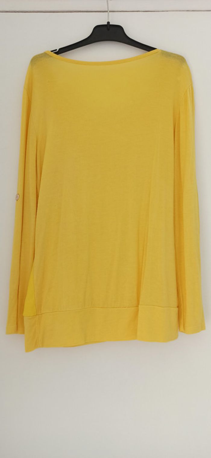 Jolie haut jaune - photo numéro 2