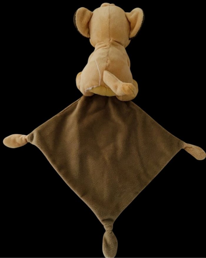 ❤️ Doudou Plat Mouchoir DISNEY Nicotoy ROI LION SIMBA Toys Nicotoy Pumba Marron - photo numéro 2